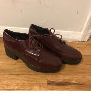 Maroon leather heeled oxfords